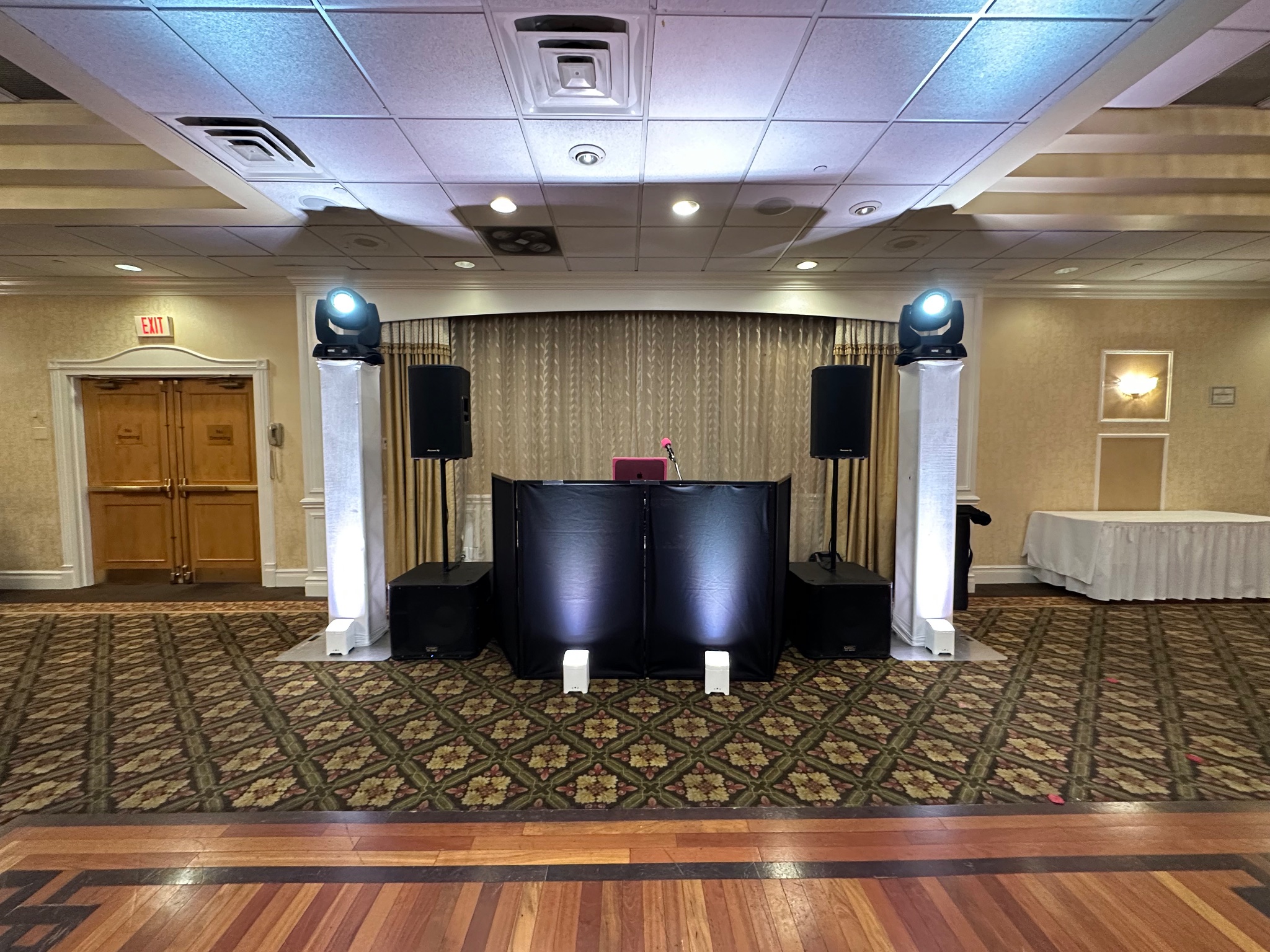 Robert & Linda's Wedding feature photo